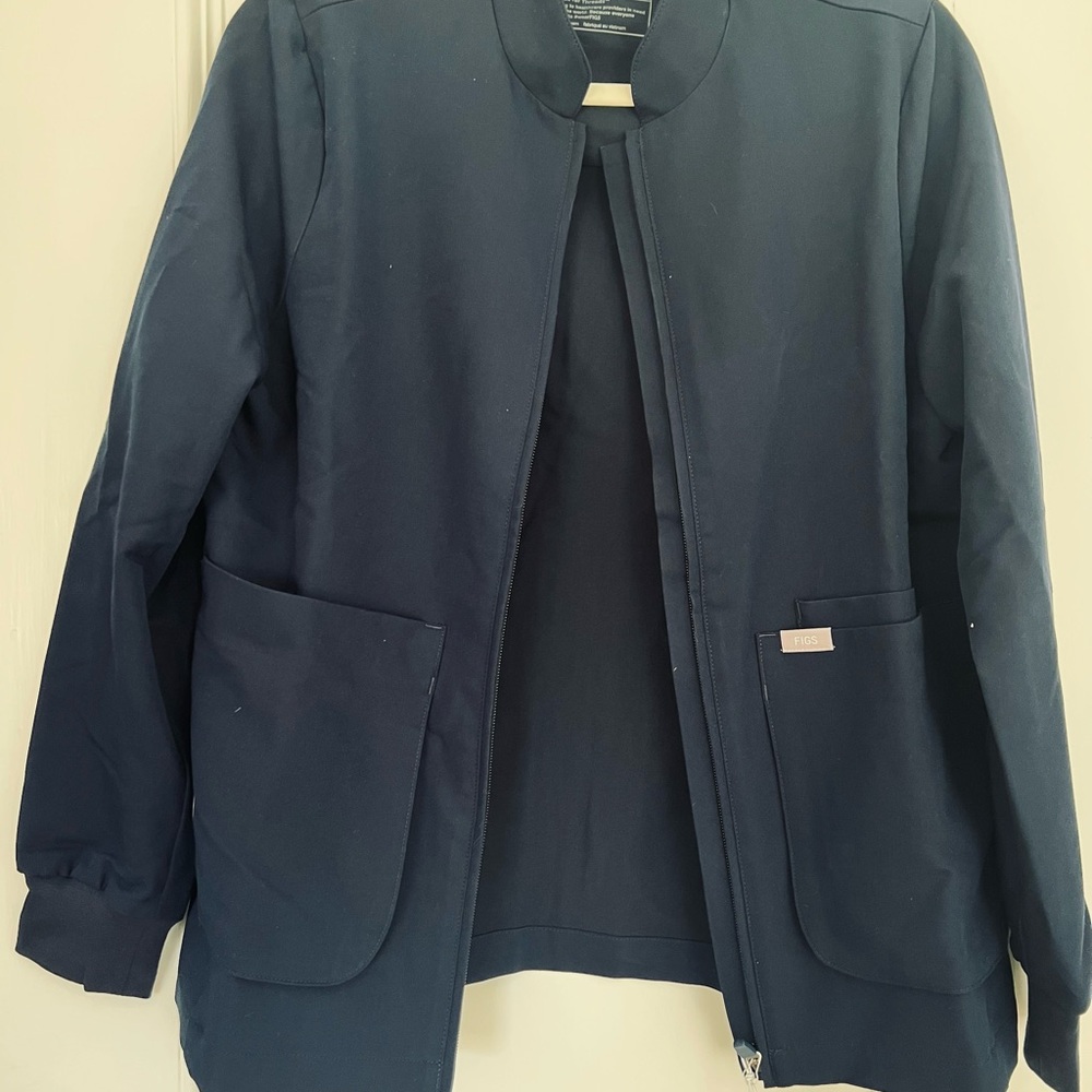 Women’s Figs Sebina Scrub Jacket